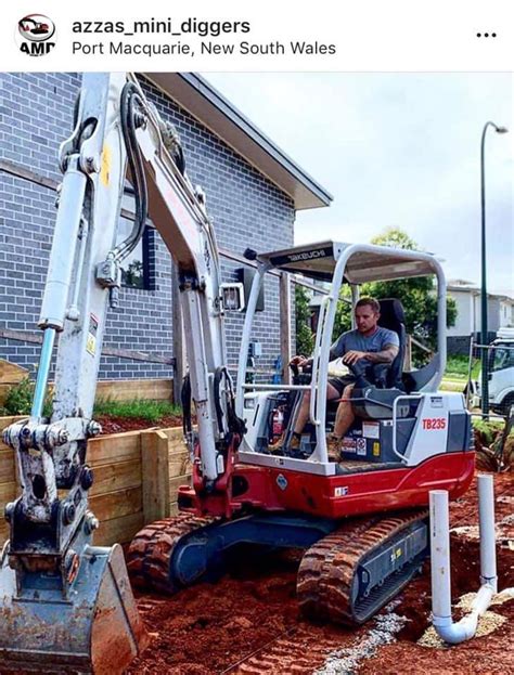 The BEST Mini Excavator Hire in Shellharbour City Centre NSW